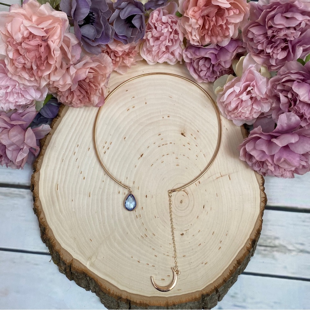 Beautiful Crystal Moon and Aquamarine Gold Choker Necklace - Picture 8 of 13